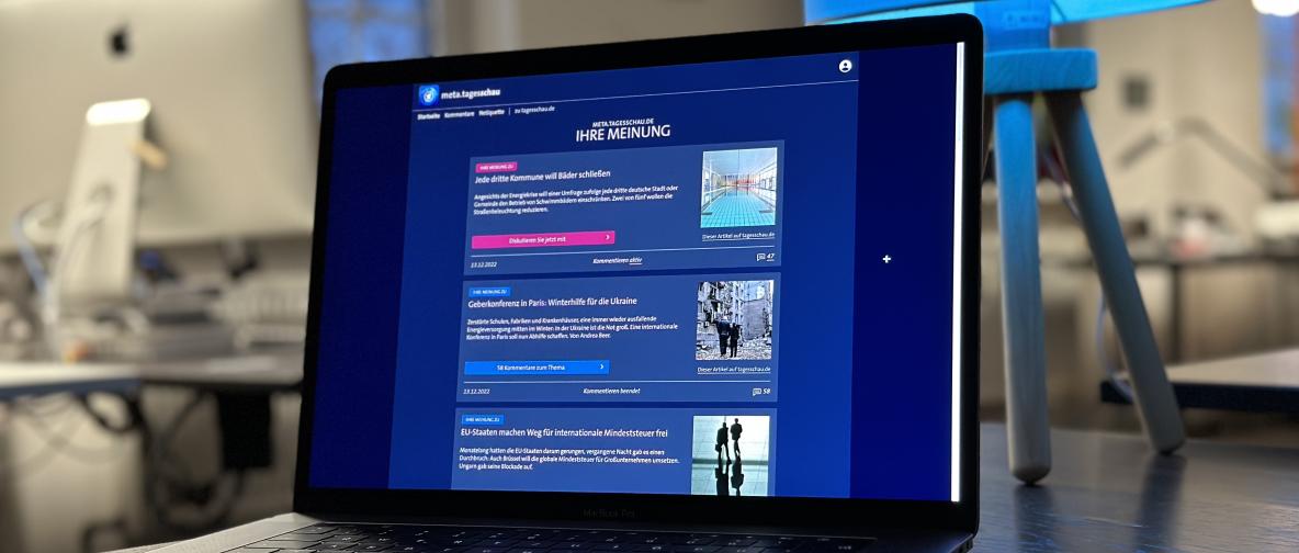 Ein Notebook zeigt die neue Tagesschau Kommentar-Plattform meta.tagesschau.de