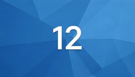 eine weiße 12 auf blauem Grund für Ankündigung Drupal 12